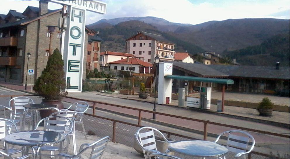 Hotel Bon Repos Bellver De Cerdanya Zewnętrze zdjęcie