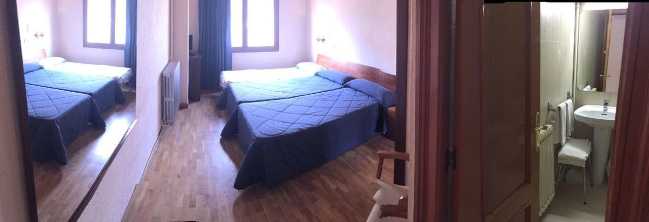 Hotel Bon Repos Bellver De Cerdanya Zewnętrze zdjęcie